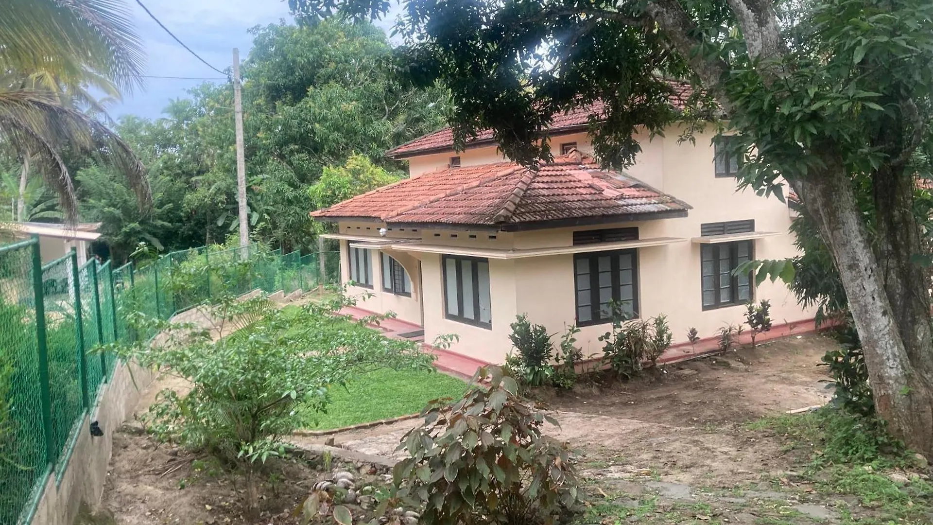 Kotuwegedera Dumbara Residency Apartment Kandy Sri Lanka