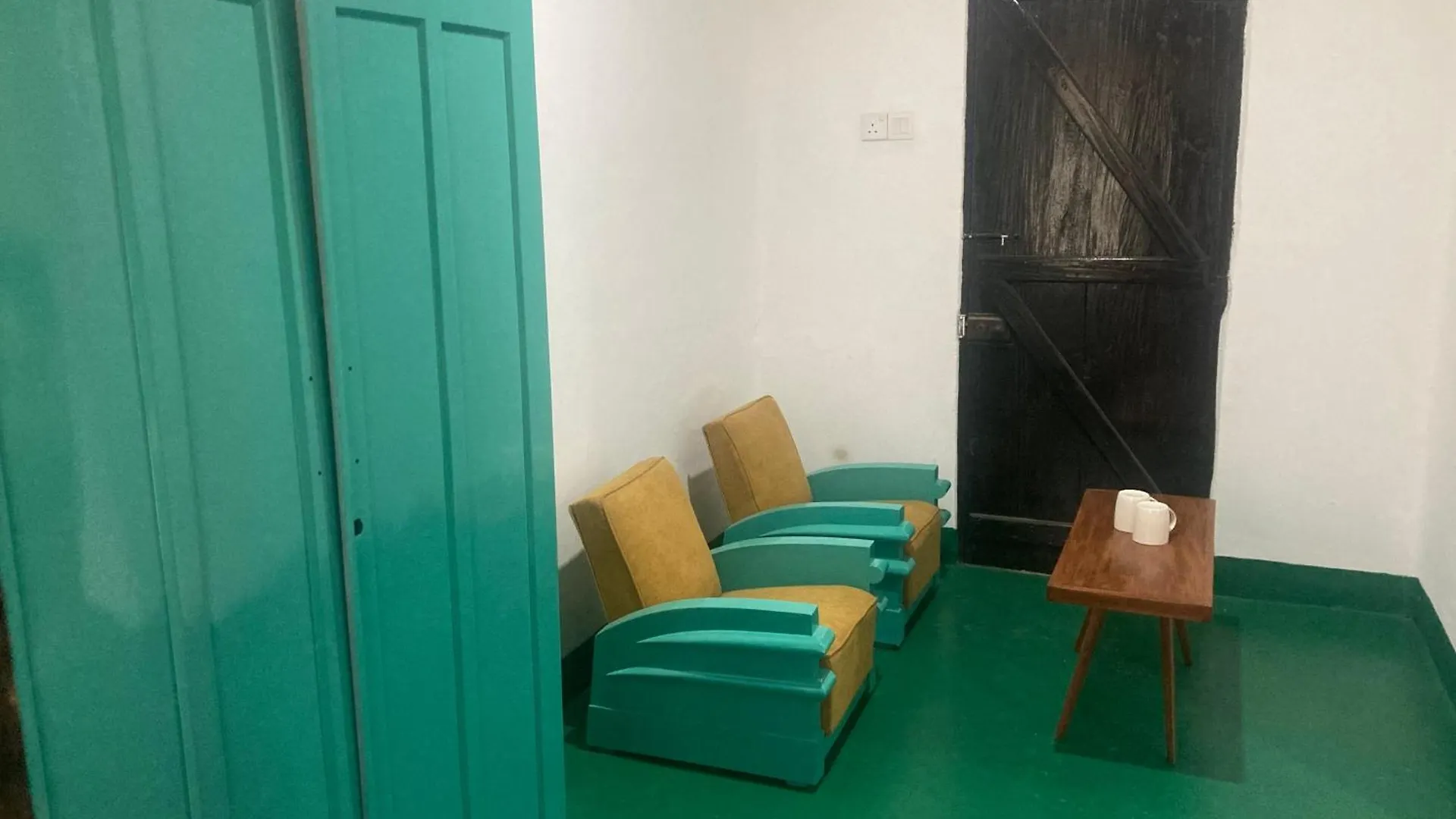 Kotuwegedera Dumbara Residency Apartment Kandy Homestay